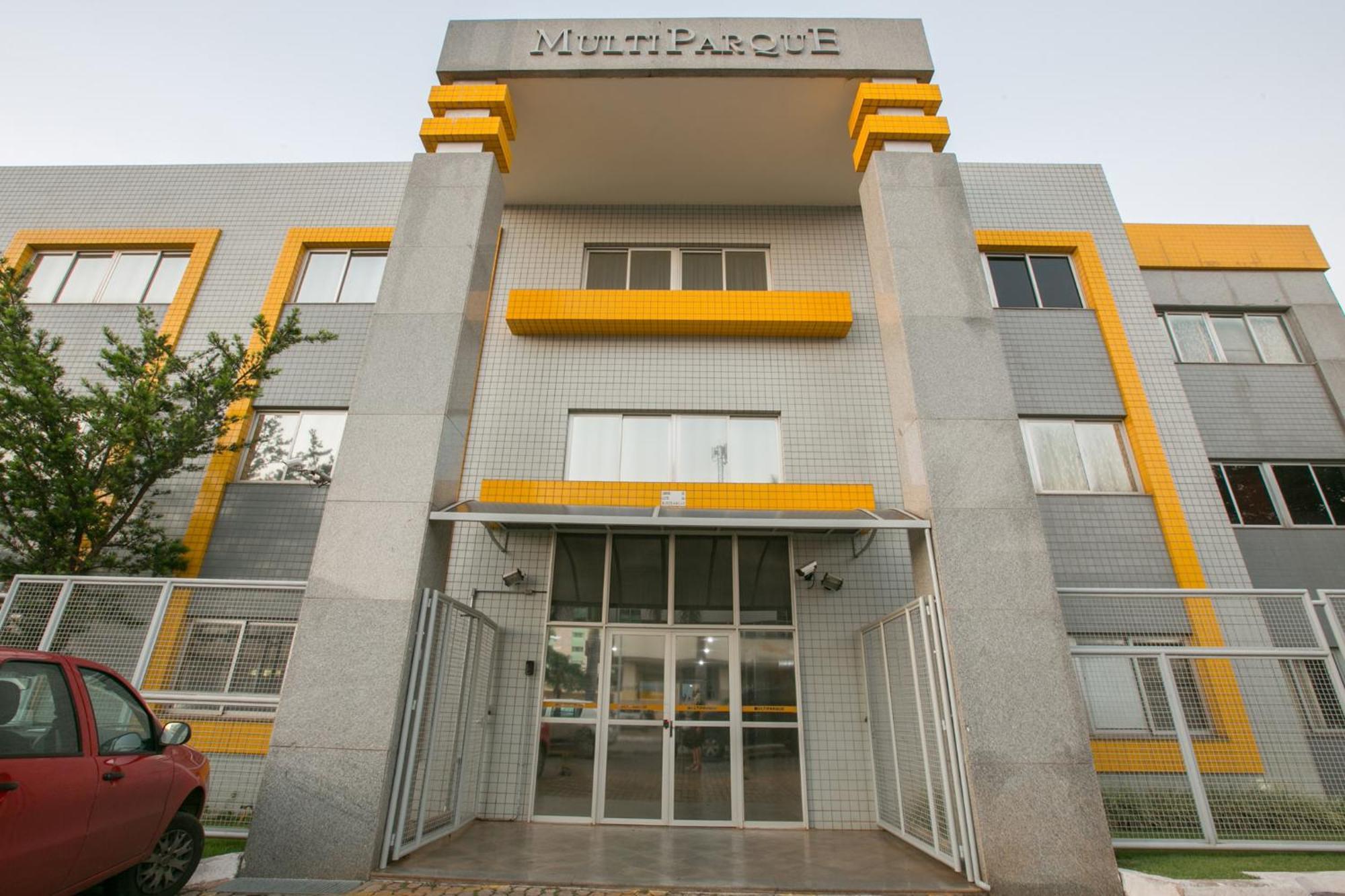 Multiparque Hplus Long Stay Guara  المظهر الخارجي الصورة